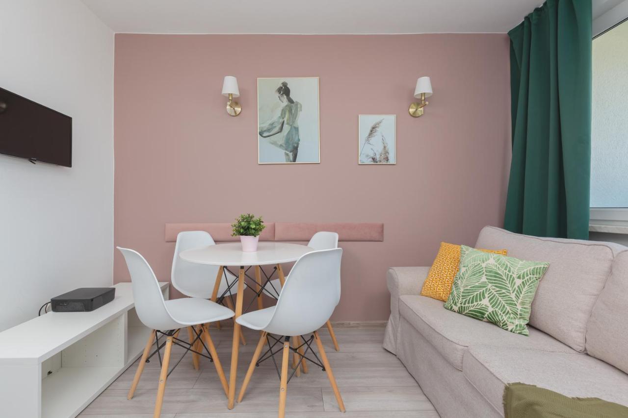 Apartaments Solec 79 By Noclegi Renters Varsovie Extérieur photo